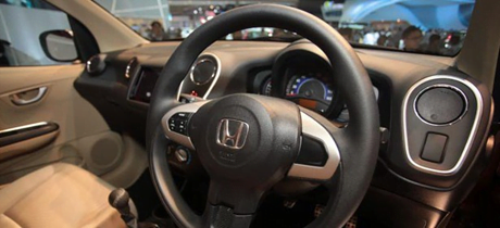 Harga Honda Mobilio Terbaru Spesifikasi Lengkap